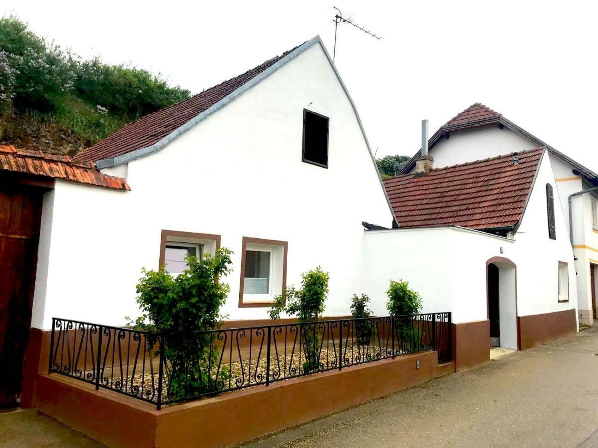 Ferienhaus In Langenlois Kültér fotó